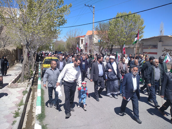 راهپیمایی روز قدس در شهر کهک قم
