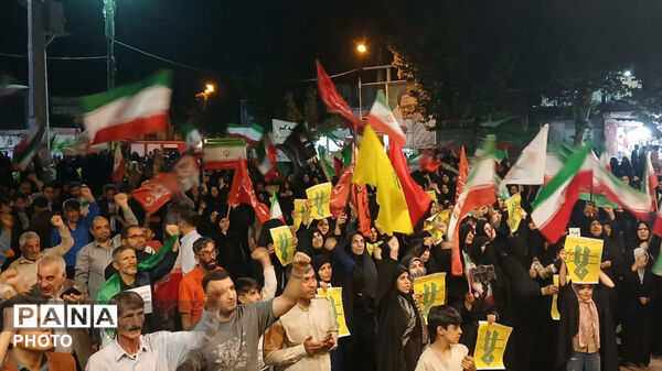 طنین دوباره فریاد مقاومت در کوهدشت؛ نود و سومین شبِ بیعت با ولایت