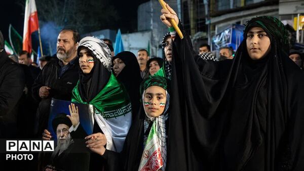 تجمع مشکین‌دشتی‌های شهیدپرور در پی دفاع از ایران 
