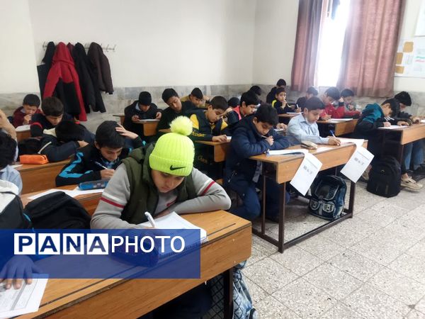 برگزاری امتحانات نوبت اول در دبیرستان نمونه دانش کاشمر