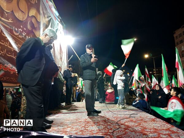 باران، صحنه را تماشایی تر کرد 