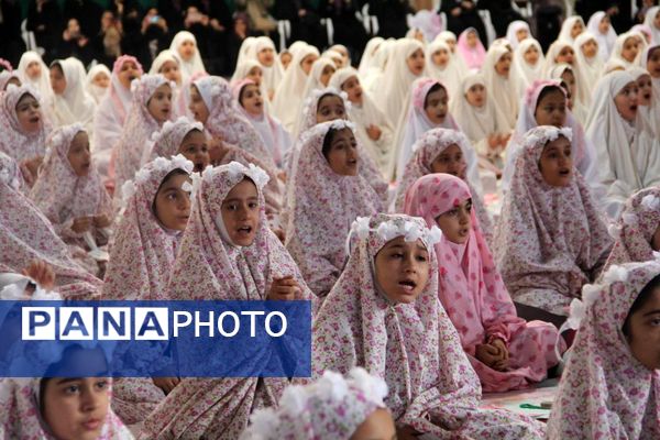 آغاز فصل بندگی در فضای شور و معنویت