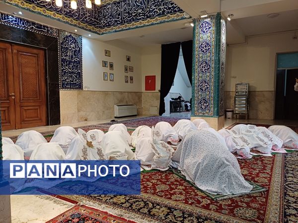 برگزاری جشن تکلیف دانش‌آموزان دبستان گلهای‌شادی ناحیه ۲ کرج
