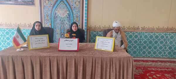 جلسه آموزشی خطرات چهارشنبه‌سوری ویژه دانش آموزان 