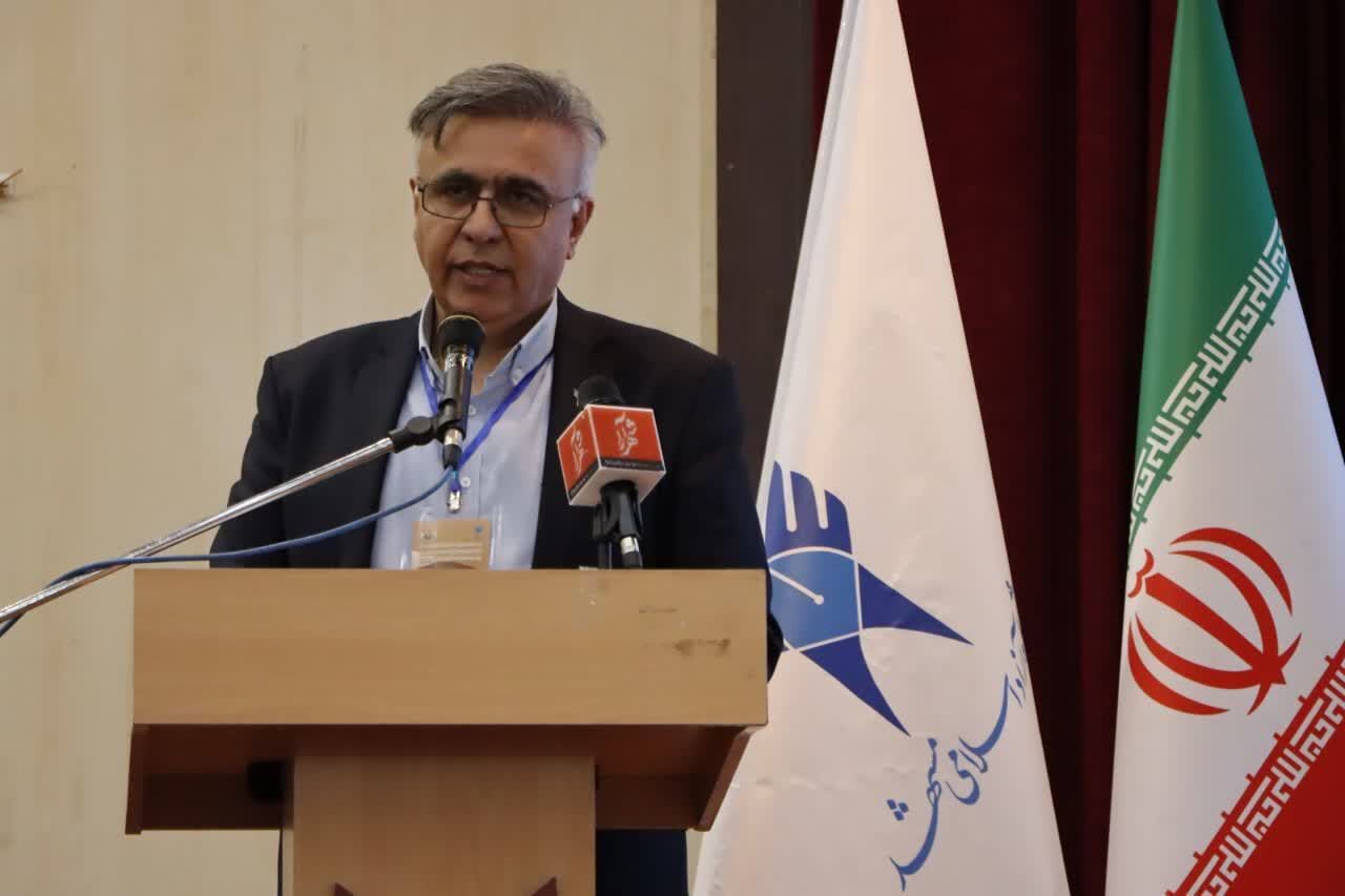 حاشیه‌نشینی ابرچالشی چندبعدی است، دانشگاه باید پیشگام حل آن باشد