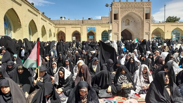 برگزاری نماز عید فطر در شهرستان نیشابور 