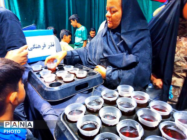موکب هایی به عشق رهبر شهید