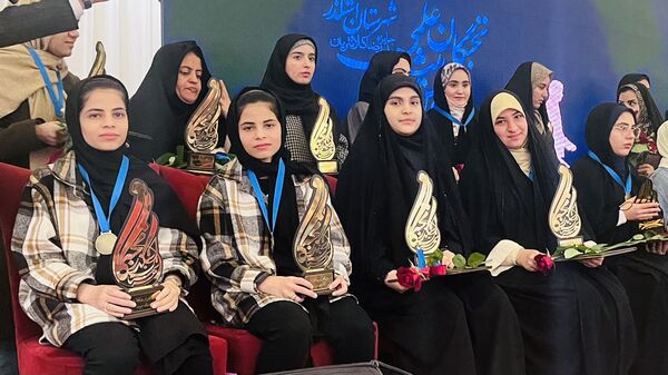 سومین همایش جایزه سال حمیدرضا کلانتریان