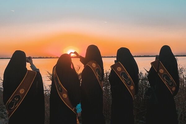 نوجوانان راهیان نور در سفر به مناطق مرزی خاطراتی از ایثار و فداکاری را رقم زدند