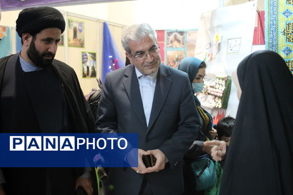  حال هوای غرفه وزارت آموزش و پرورش در سی و دومین نمایشگاه بین‌المللی قرآن کریم 