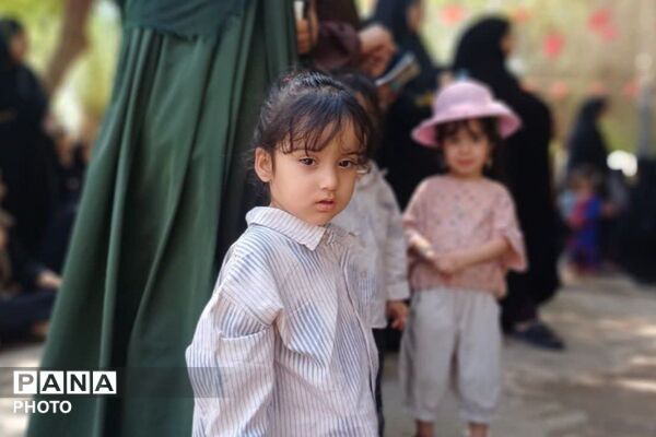 مراسم عاشورای حسینی در گلزار شهدای رودبار جنوب 