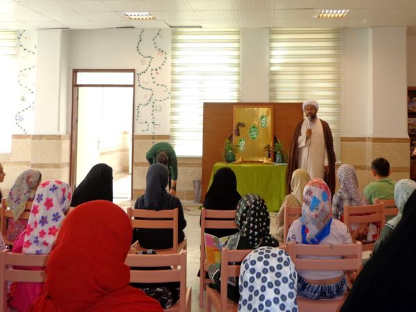 جشن « بیعت با دستان مهربان » در کانون پردیسان قم