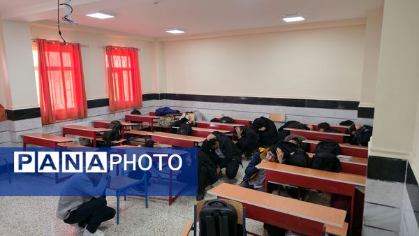 بیست‌وهفتمین مانور زلزله و ایمنی در مدارس شهرستان محلات 