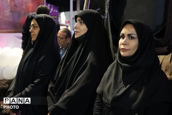 اقتدار و آمادگی دختران البرزی در رژه «جان فدای البرزی» پاسخی به هجمه‌ها در دهه کرامت