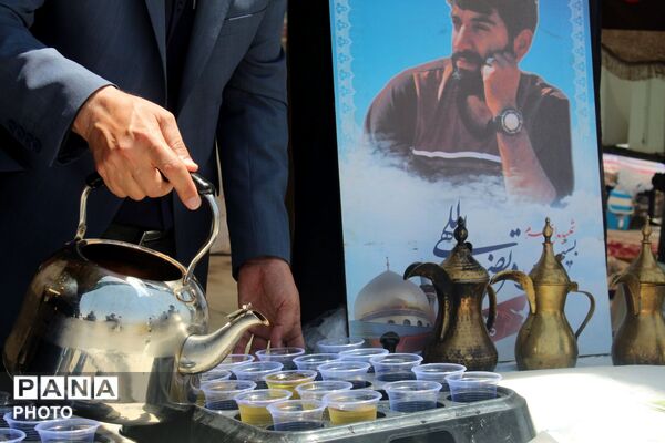 همدلی فاروج در مسیر بازگشت زائران؛ موکب‌های خدمت‌رسانی تا آخرین لحظه پای کار بودند