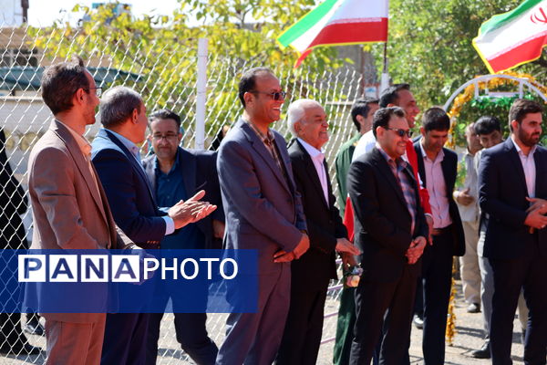 افتتاح زمین والیبال در بافت