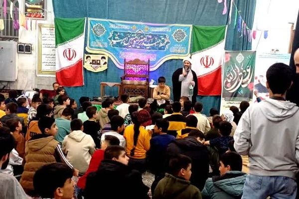 اعتکاف دانش‌آموزی در زرقان