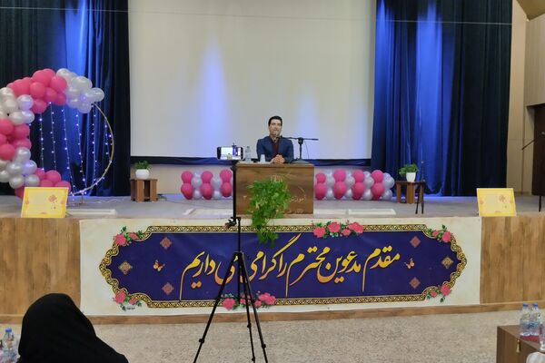همایش دانش‌آموزی تربیت دینی و قرآنی در شیراز 