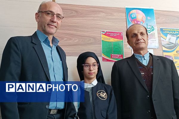 رقابت فکری دانش‌آموزان ورامینی در مسابقات شطرنج کانون هدایت