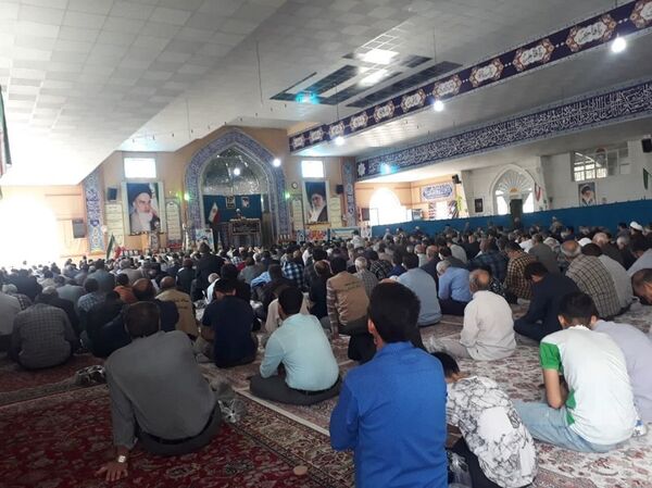 حضور پرشور مردم ولایتمدار شهرستان شیروان در نماز جمعه 