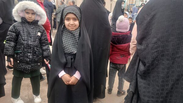 جشن انقلاب و حضور پرشور مردم روستای برآباد خواف