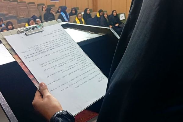 انتخابات شورای دانش آموزی دختران کرمان