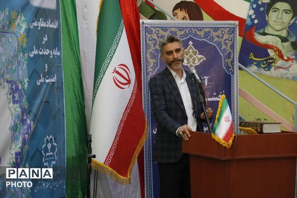 خشت‌گذاری دبستان نوید تهران