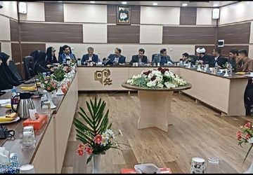 نشست دانش آموزان عضو تشکل های دانش آموزی اصفهان با معاون پرورشی وزارت آموزش و پرورش 