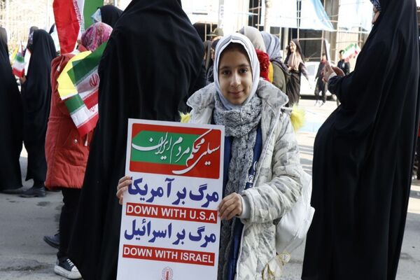 راهپیمایی ۲۲ بهمن در شهرستان پاکدشت 
