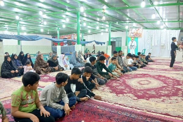 افطار و نماز جماعت روز پنجم ماه رمضان در حسینیه شهید جشاری