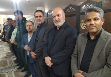 مراسم عزاداری شهدای حادثه بالگرد حامل رئیس‌جمهور در حرم حضرت زینب (س) اصفهان 