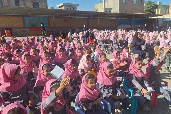سفیران سلامت پیشگامان خود مراقبتی در مدارس 
