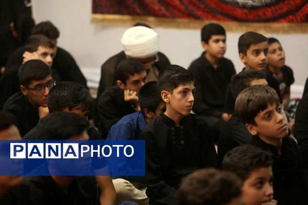 محفل عزاداری نوجوانان فاطمی در دهه اول محرم الحرام