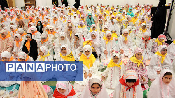 همایش 1100 نفری روزه اولی‌ها در حرم حضرت معصومه(س)