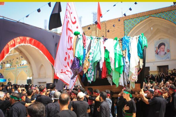 مراسم عاشورای حسینی در مشهد اردهال کاشان
