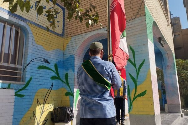 جشن عاطفه ها در مدرسه پسرانه فرنو،روزی پر از مهربانی و همدلی