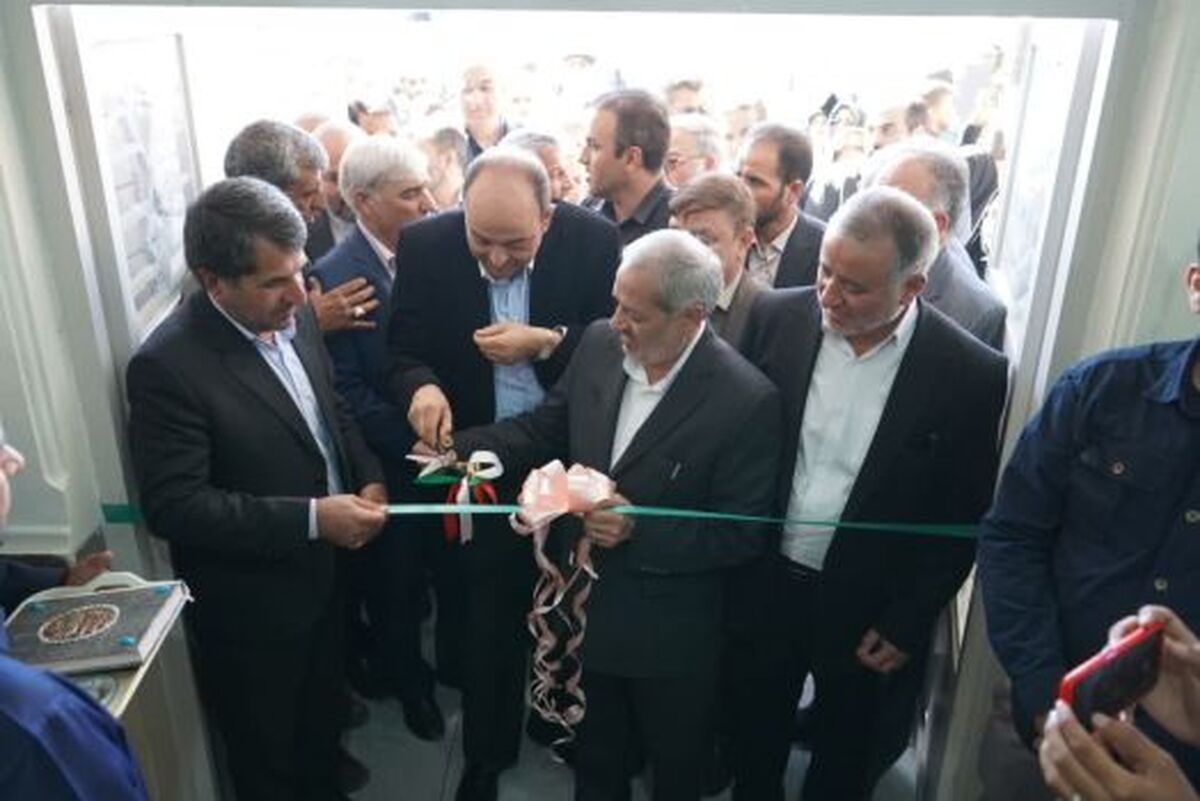 افتتاح آموزشگاه ۱۲ کلاسه زنده یاد دکتر داریوش گنجی در روستای دستگرد بیرجند