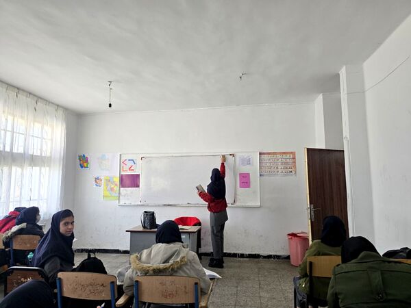 طرح مدام در آموزشگاه پروین‌اعتصامی 
