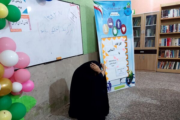 برگزاری کارگاه‌های آموزشی متنوع در کانون شهدای فرهنگی تربیتی ملارد؛ فرصتی برای یادگیری مهارت‌های نوین