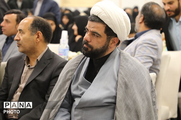 هفتمین اجلاس نماز دانش آموزی آموزش و پرورش تبادکان