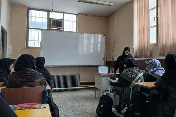 مراسم سوگواری و گرامیداشت رهبر حزب الله لبنان در مدارس ناحیه یک شهرری