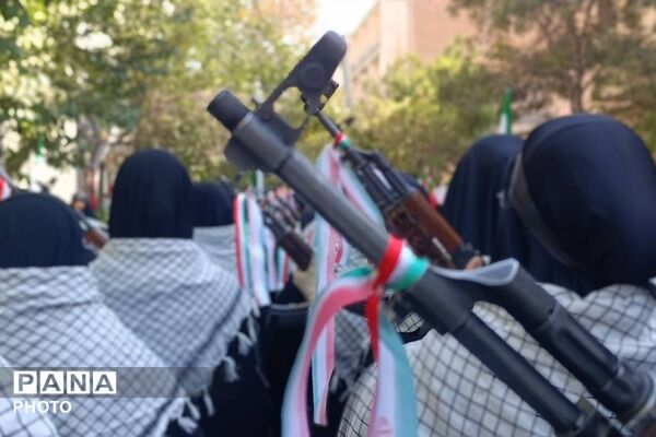 رزمایش فداییان رهبر در شیراز