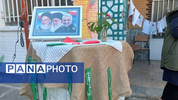 مراسم وداع با شهید گمنام در دبیرستان دانشور یک نیشابور