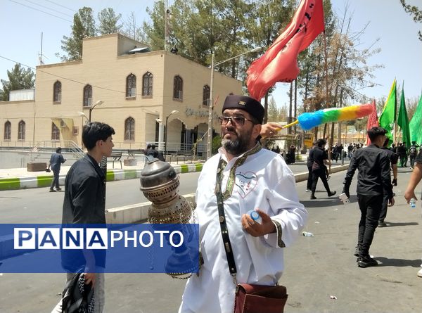  آیین خیمه سوزان روز عاشورا در بیرجند 