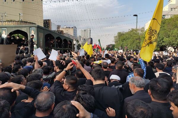 وداع تاریخی مشهدی‌ها با خادم‌الرضا؛ شهید جمهور