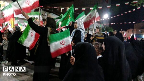 صدمین شب پایداری و ایستادگی مردم پای ایران اسلامی 