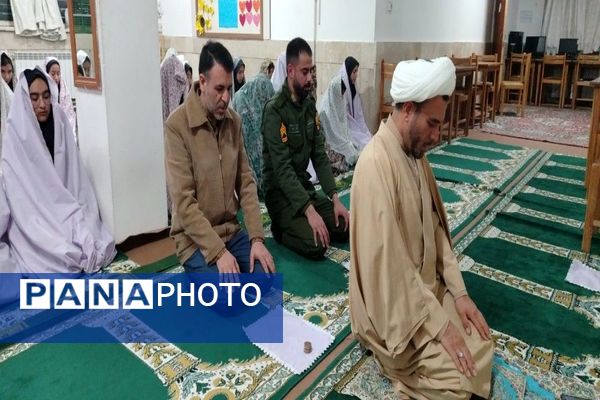 جلسه بصیرتی  در آموزشگاه شهید مجید دهنوی