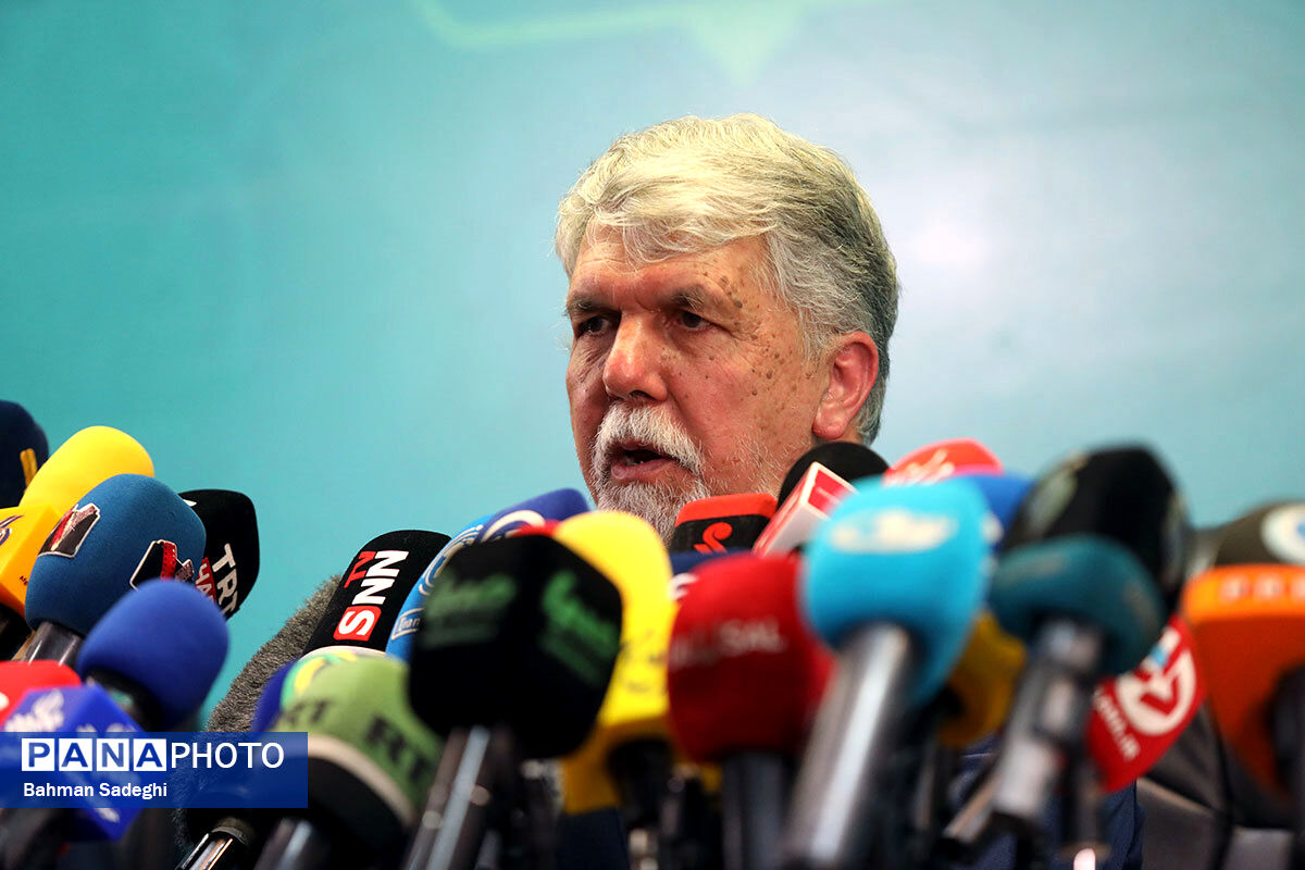 واکنش وزیر فرهنگ به سخنان متناقض ترامپ علیه کشورمان