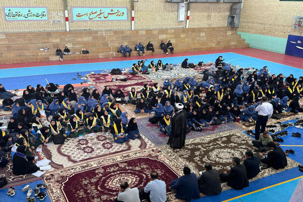 اردوی تمشک دختران شهرستان‌های جنوبی استان بوشهر در کنگان