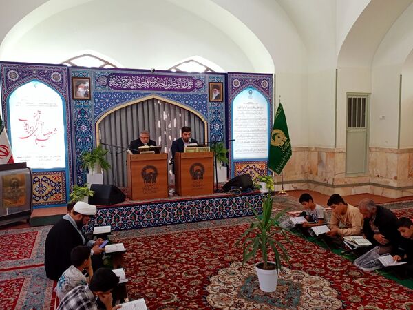 محفل انس با قرآن در آخرین روز از ماه مبارک رمضان